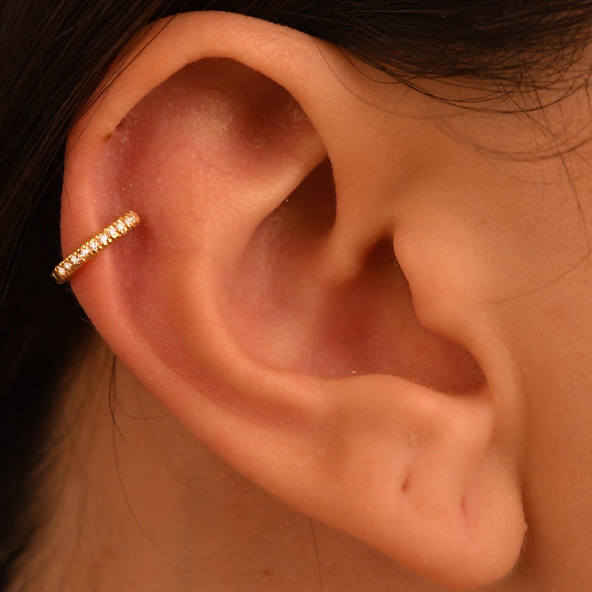 18k Diamond Mini Huggie Earrings, 14k Gold Hoop Earrings, Diamond Tiny Hoop Earrings, Diamond Hoop Tragus, Diamond Cartilage Hoop Earrings