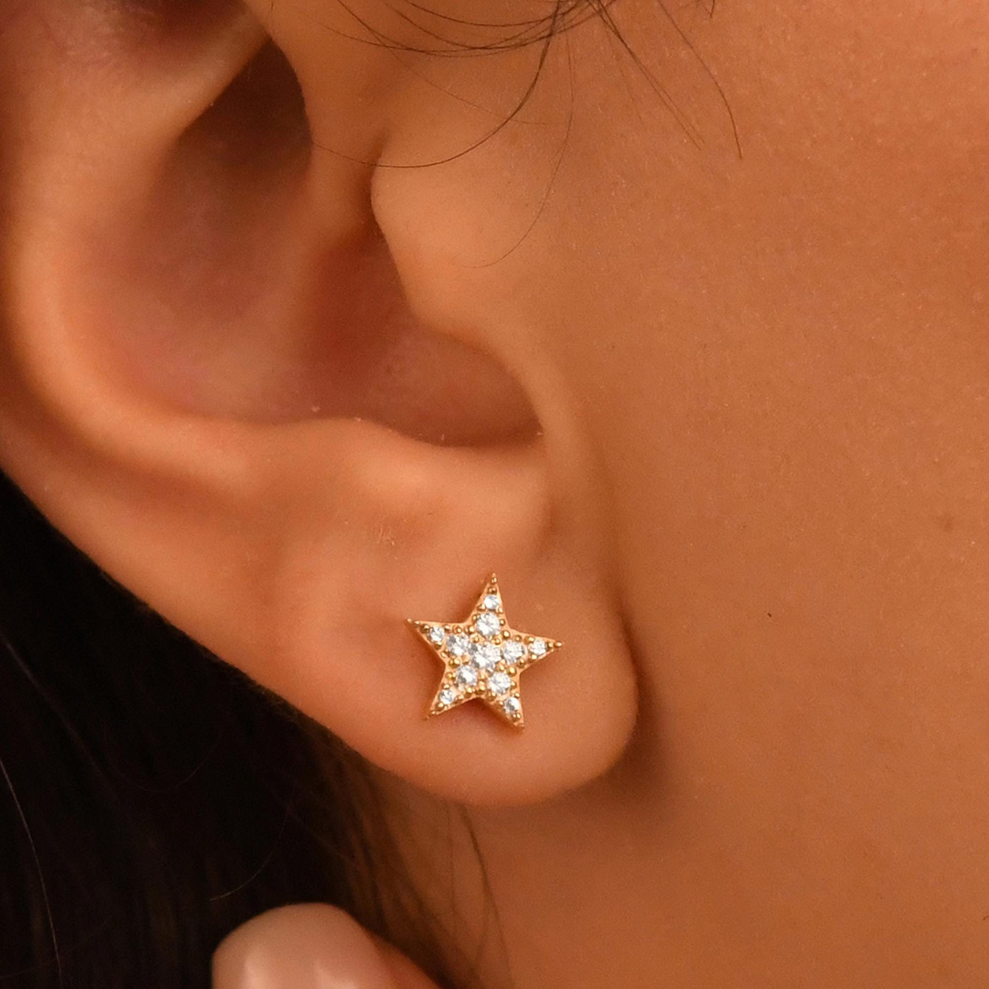 18k Solid Gold Diamond Star Earrings, 14k Solid Gold Mini Star Stud Earrings, Mini Gold Star Earrings, Natural Diamond Star Earrings