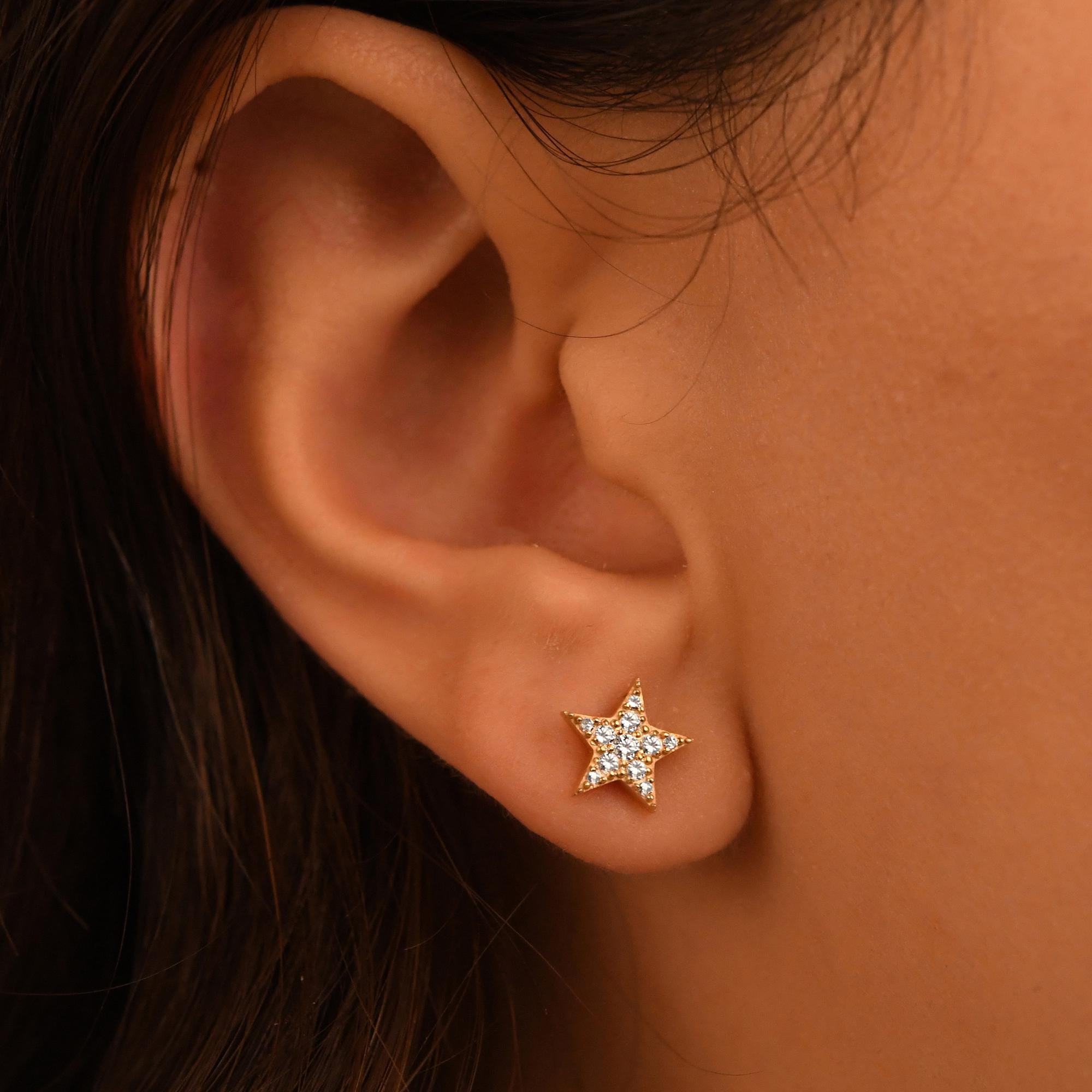 18k Solid Gold Diamond Star Earrings, 14k Solid Gold Mini Star Stud Earrings, Mini Gold Star Earrings, Natural Diamond Star Earrings