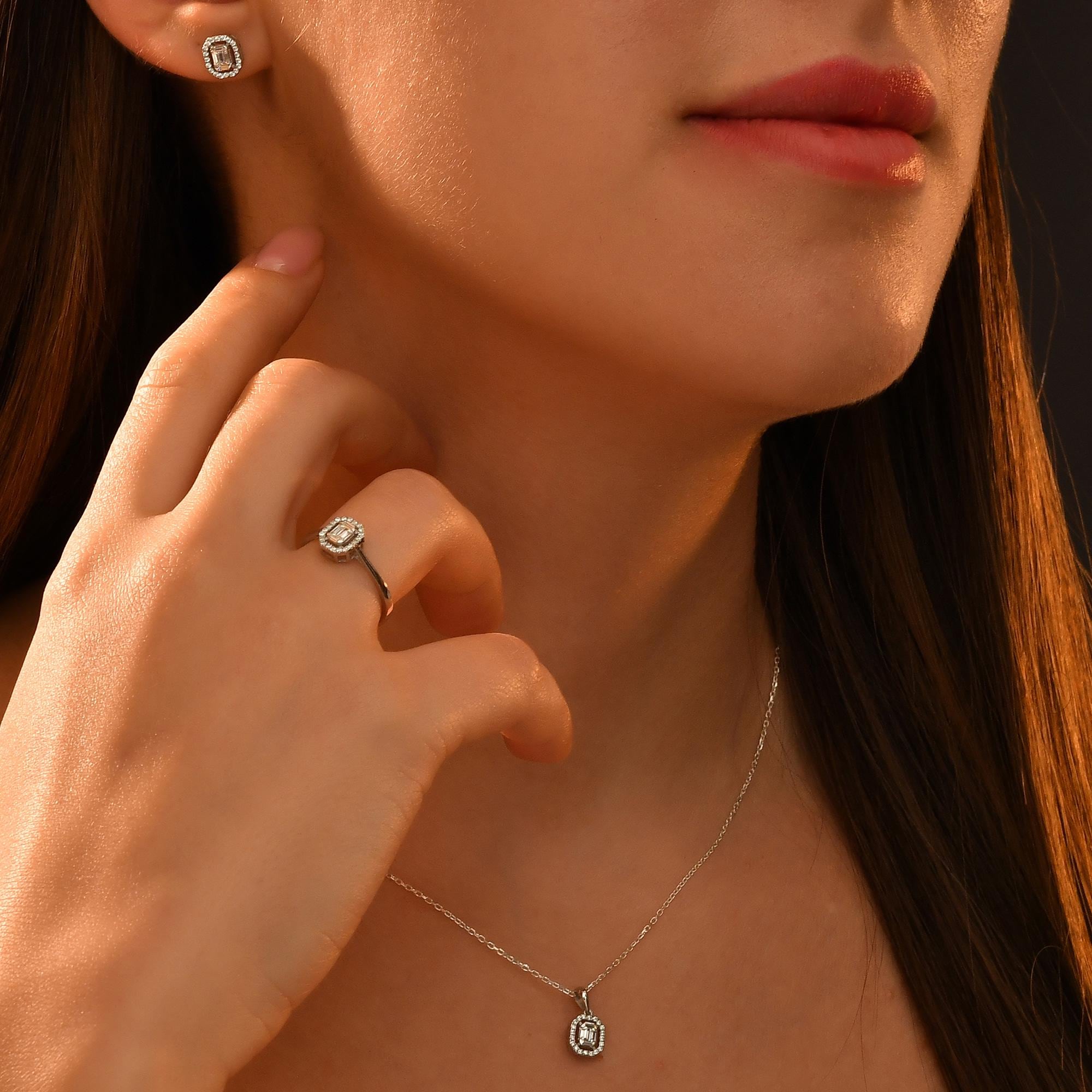 18k Diamond Baguette Earrings, Mimalist 14k Solid Gold Baguette Earrings for Women, Daily Baguette Gold Earrings, Real Gold Diamond Earrings