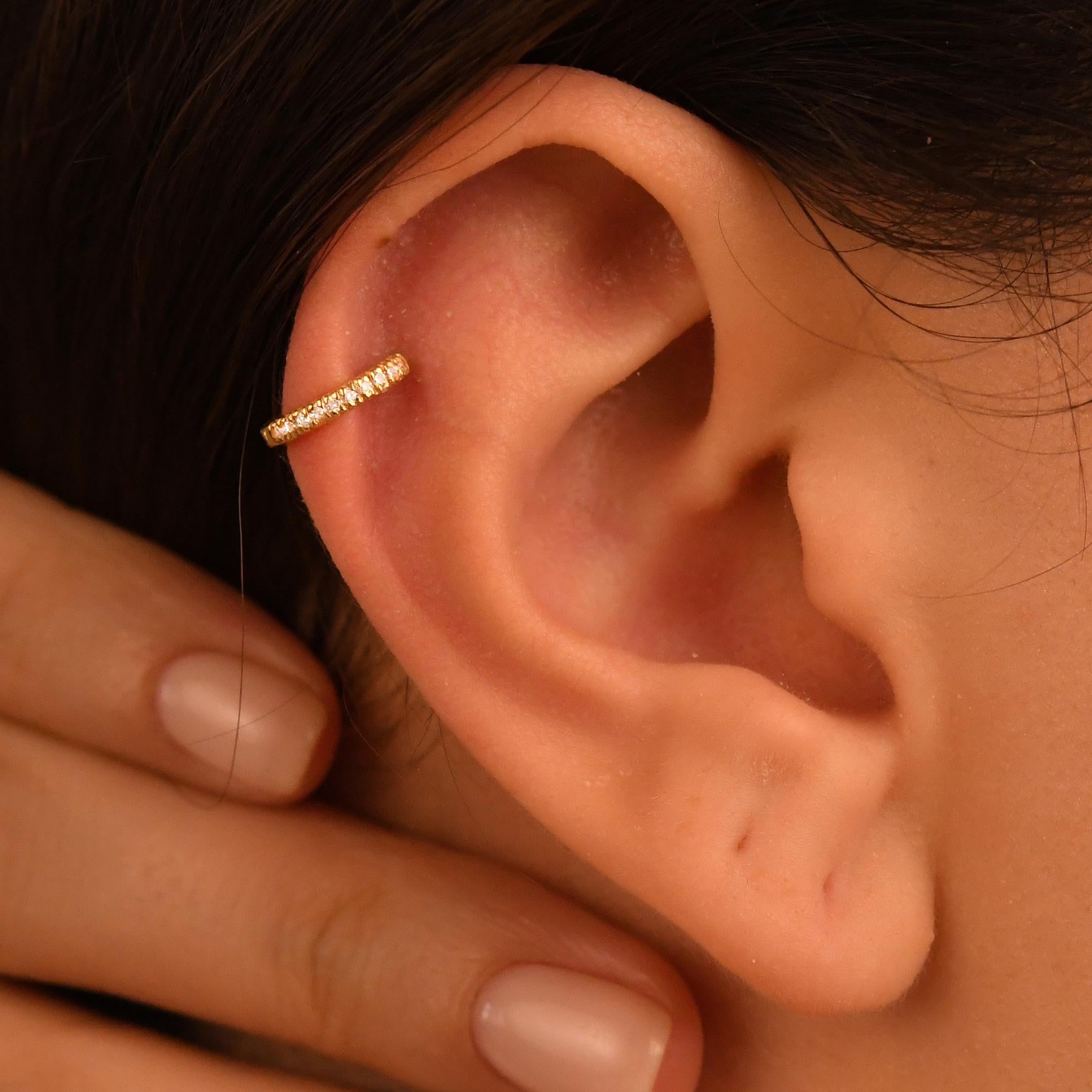 18k Diamond Mini Huggie Earrings, 14k Gold Hoop Earrings, Diamond Tiny Hoop Earrings, Diamond Hoop Tragus, Diamond Cartilage Hoop Earrings