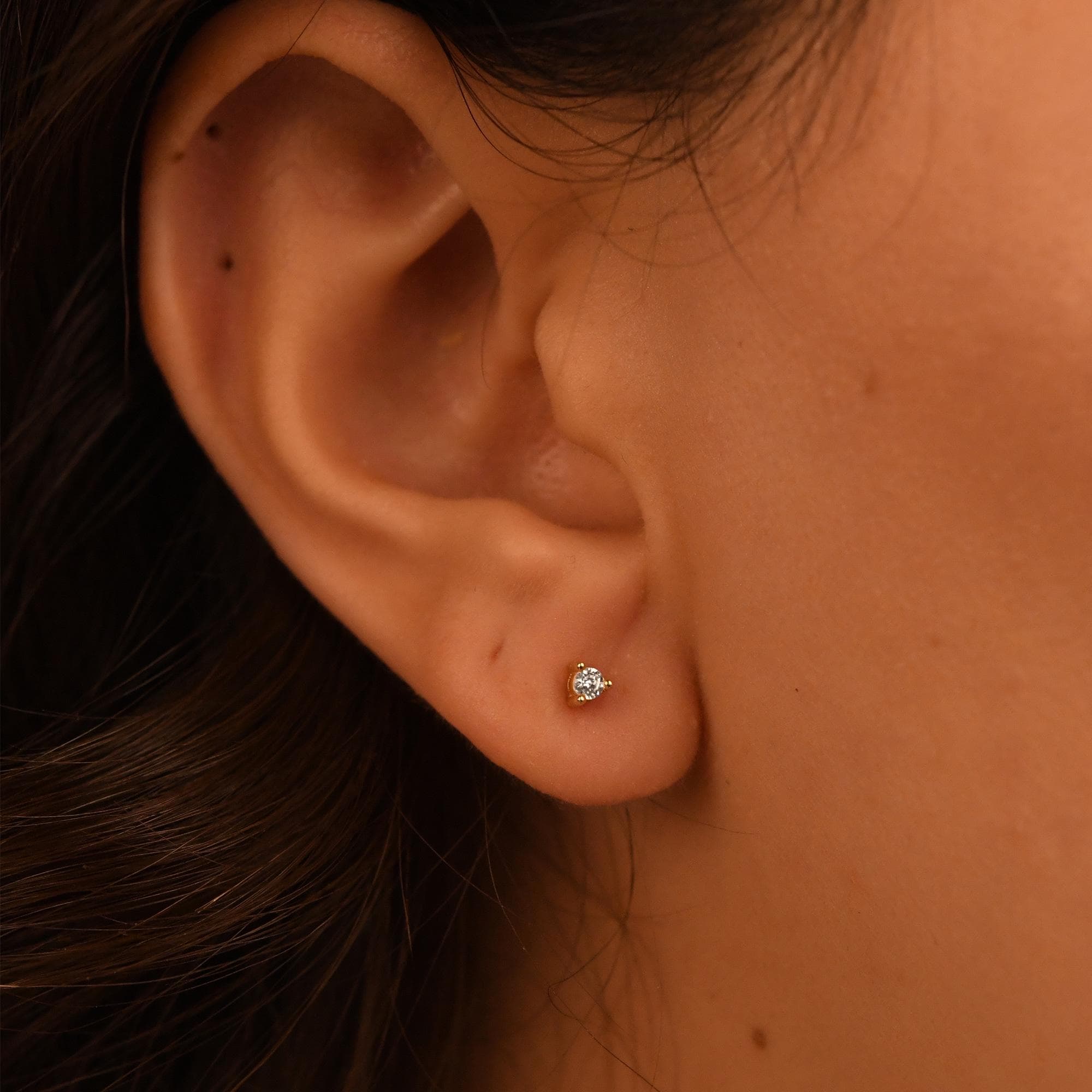 18K Diamond Solitaire Earrings, 14k Solid Gold Diamond Solitaire Earrings, Solitaire Stud Earrings, Diamond Cartilage Earrings, Gold Earring