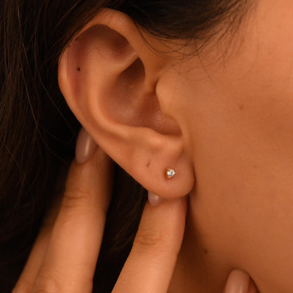 18K Diamond Solitaire Earrings, 14k Solid Gold Diamond Solitaire Earrings, Solitaire Stud Earrings, Diamond Cartilage Earrings, Gold Earring