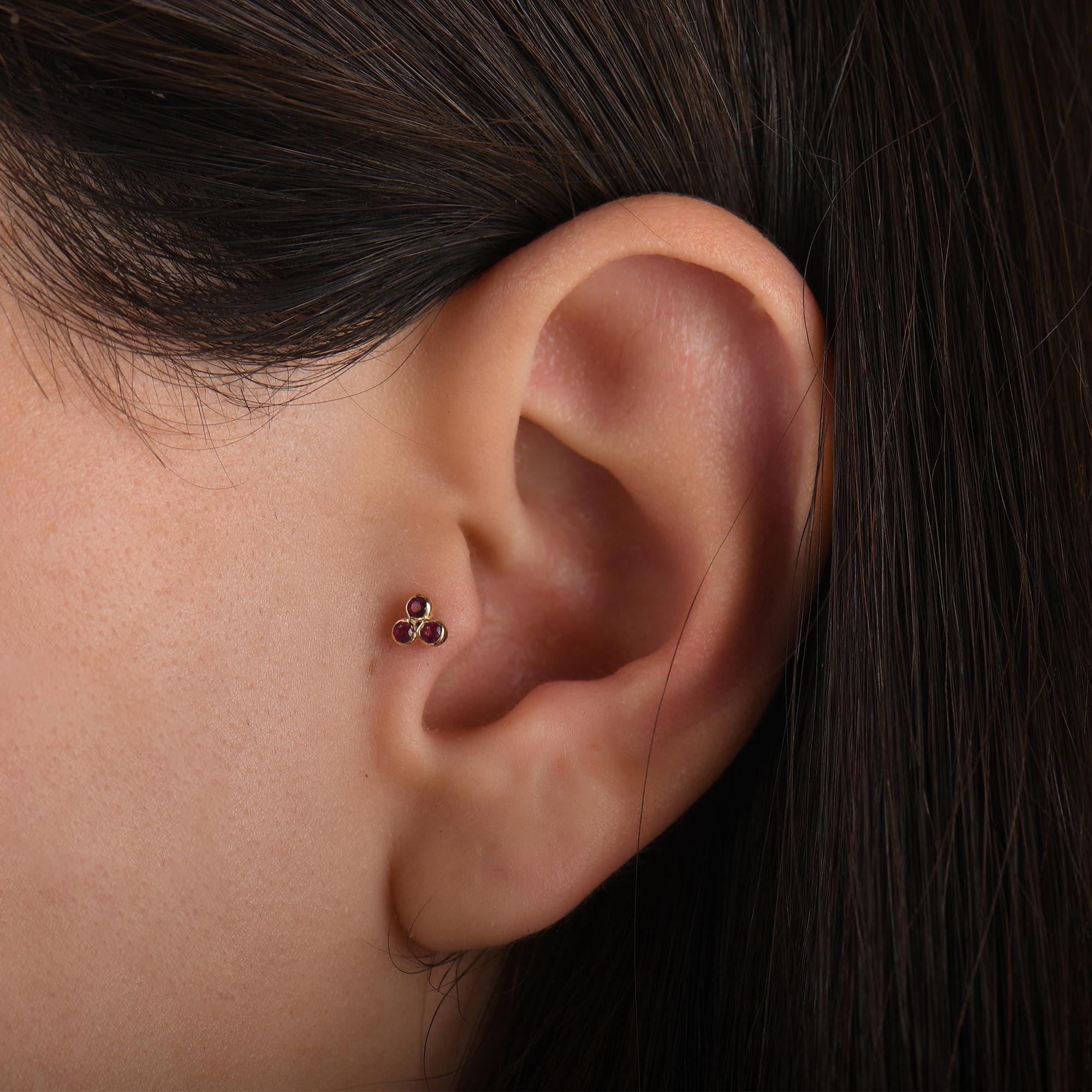 18k Gold Tragus Piercing, 14k Solid Gold Gold Tragus Piercing with Ruby Stone, Cartilage Tragus Piercing, Ruby Cartilage Tragus Earrings