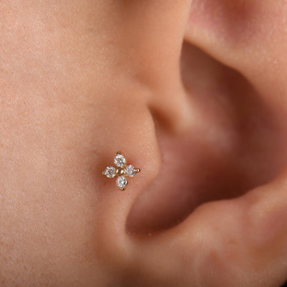 18k Solid Gold Clover Flower Diamond Tragus Earrings, Clover Diamond Tragus Piercing, Screw Back Diamond Flower Earrings, Cartilage Piercing