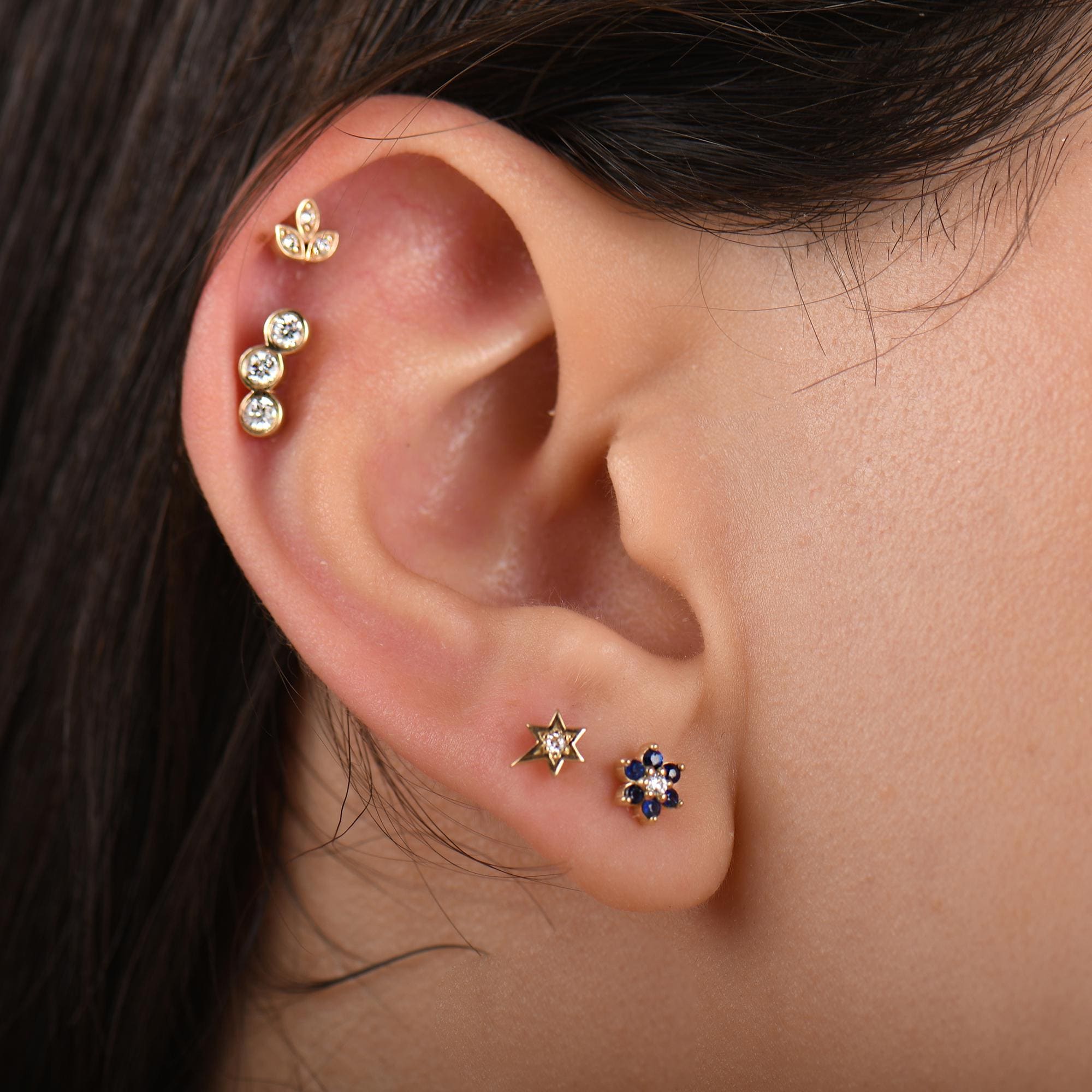 18k Solid Gold Dainty Diamond Clover Tragus Piercing, 14k Lotus Diamond Tragus Earrings, Three Leaf Clover Gold Cartilage Tragus Piercing