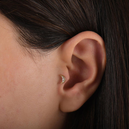 18k Diamond Moon Cartilage Tragus Earring, 14k Solid Gold Half Moon Tragus Piercing, Moon Cartilage Earring, Mini Moon Diamond Earrings