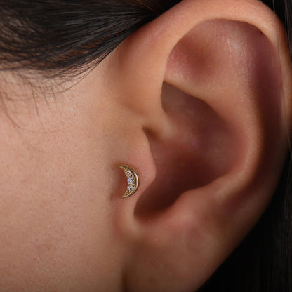 18k Diamond Moon Cartilage Tragus Earring, 14k Solid Gold Half Moon Tragus Piercing, Moon Cartilage Earring, Mini Moon Diamond Earrings